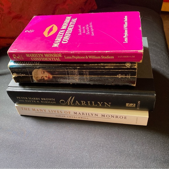 Marilyn Monroe book bundle - Picture 3 of 11